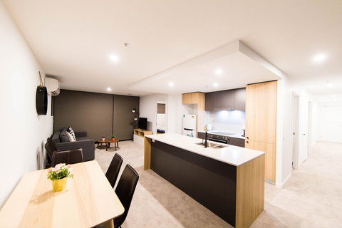 MidNight Apartment - Surfers Paradise Gold Coast 3