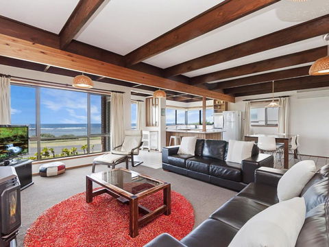 Swimmers Rest - Uninterrupted Panoramic Ocean Views - 1 Bedroom - Surfers Paradise Gold Coast 1