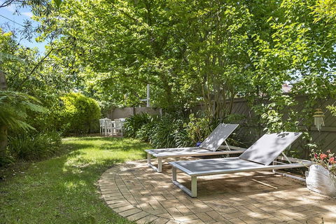 Boutique Stays - Frankie's Place - Surfers Paradise Gold Coast 1