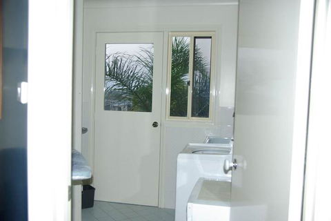 Captain's Quarters - Surfers Paradise Gold Coast 4