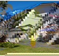 Clifton Sands Holiday Apartments - Surfers Paradise Gold Coast