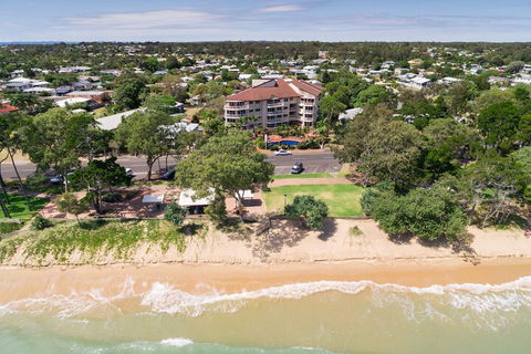 Charlton Apartments - Surfers Paradise Gold Coast 5