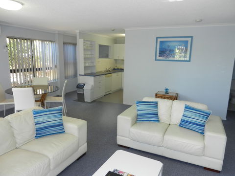 Kalua Holiday Apartments - Surfers Paradise Gold Coast 4