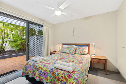 Kings Bay Apartments - Surfers Paradise Gold Coast 4