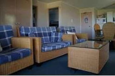 Whitecaps Holiday Apartments - Surfers Paradise Gold Coast 2