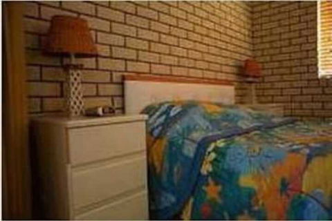 Whitecaps Holiday Apartments - Surfers Paradise Gold Coast 1