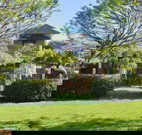 Tree Elle - Surfers Paradise Gold Coast