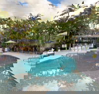 Noosa Tropicana - Surfers Paradise Gold Coast