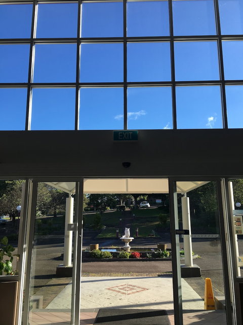 Pacific Garden Hotel - Surfers Paradise Gold Coast 2