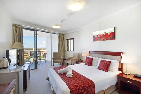 Ocean Views Resort - Surfers Paradise Gold Coast 3