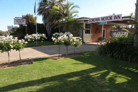 Corowa Motor Inn - Surfers Paradise Gold Coast 2