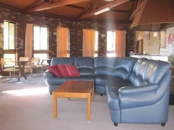 Desert Rose Inn Alice Springs - Surfers Paradise Gold Coast 3
