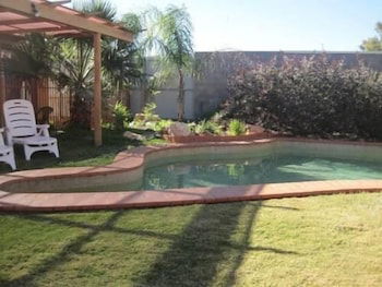 Desert Rose Inn Alice Springs - Surfers Paradise Gold Coast 1