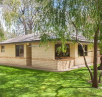 Siesta Park Holiday Resort - Surfers Paradise Gold Coast