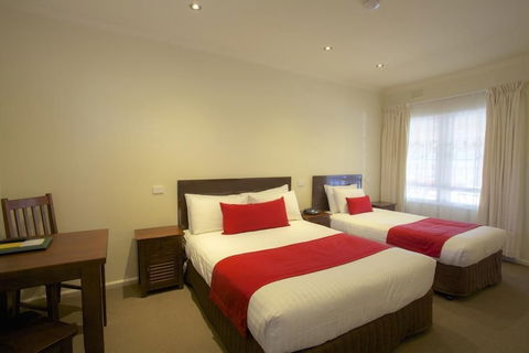 Amaroo Motel - Surfers Paradise Gold Coast 4