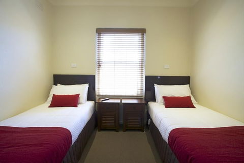Amaroo Motel - Surfers Paradise Gold Coast 5