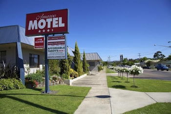Amaroo Motel - Surfers Paradise Gold Coast 1