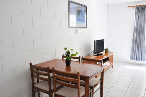 Palm Waters Holiday Villas - Surfers Paradise Gold Coast 6