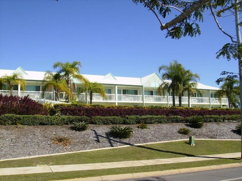 Reef Adventureland Motor Inn - Surfers Paradise Gold Coast 2