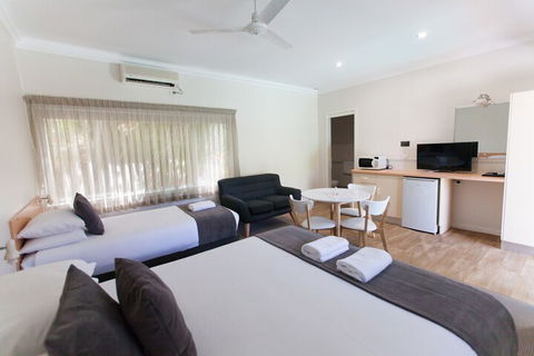 Jasmine Lodge Motel - Surfers Paradise Gold Coast 5