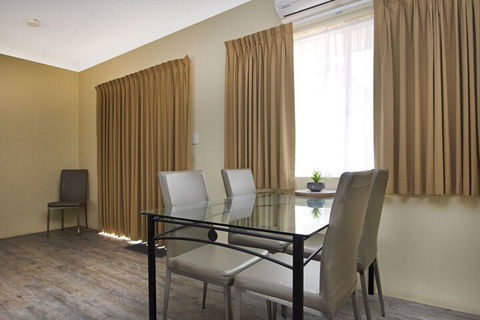 Gale Street Motel And Villas - Surfers Paradise Gold Coast 6