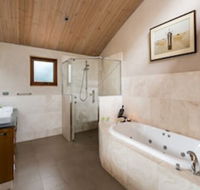 Aiyana Retreat - Surfers Paradise Gold Coast