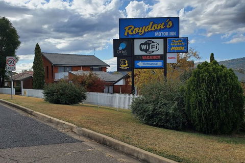 Roydons Motor INN - Surfers Paradise Gold Coast 1