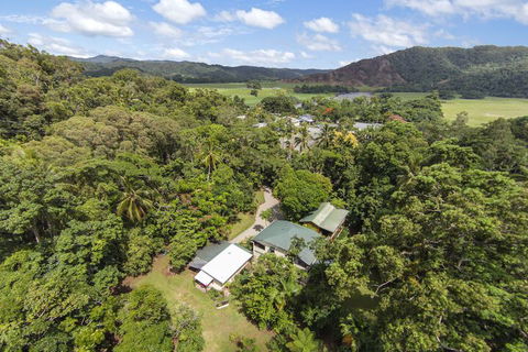 Red Mill House In Daintree - Surfers Paradise Gold Coast 3