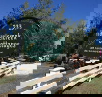 Hazelcreek Cottages