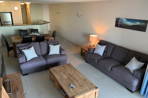Sea Point Ocean Apartments - Surfers Paradise Gold Coast 3