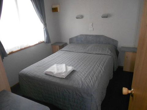 Wagga Wagga Beach Caravan Park - Surfers Paradise Gold Coast 5