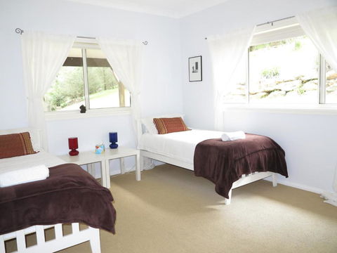 Yanada - Surfers Paradise Gold Coast 2