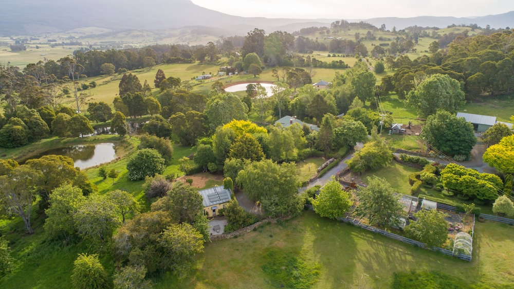 Devon Hills TAS Surfers Paradise Gold Coast