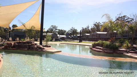 Tasman Holiday Parks - Moama On The Murray - Surfers Paradise Gold Coast 1