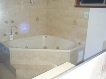 Paradise Lakes Motel - Surfers Paradise Gold Coast 2