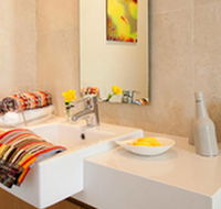 37 Wyuna Drive - Surfers Paradise Gold Coast