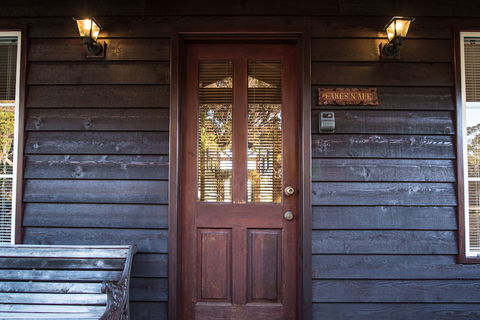 Cape Howe Cottages - Surfers Paradise Gold Coast 1