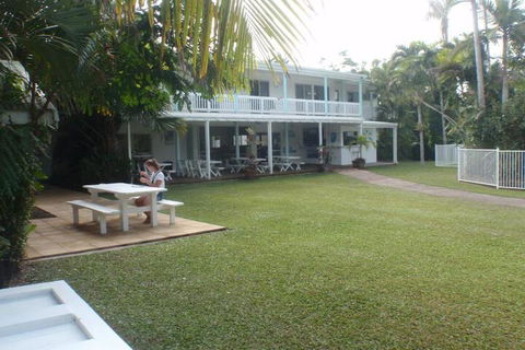 Absolute Backpackers Mission Beach - Surfers Paradise Gold Coast 0