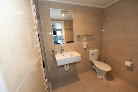 Wattle Grove Motel Maryborough - Surfers Paradise Gold Coast 1