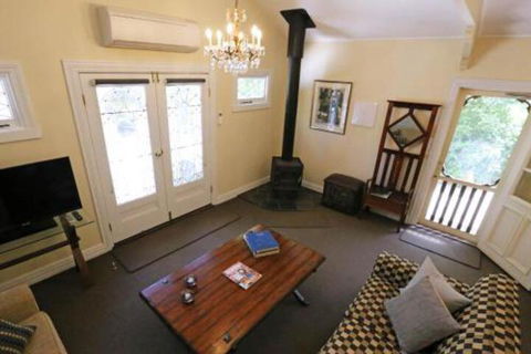 Mirkwood Forest Self Contained Spa Cottages - Surfers Paradise Gold Coast 2