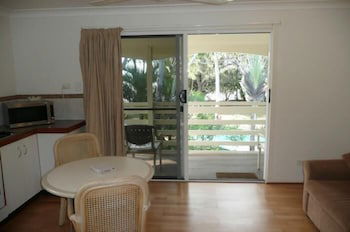 Beachside Holiday Units - Surfers Paradise Gold Coast 6
