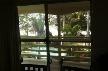 Beachside Holiday Units - Surfers Paradise Gold Coast 3