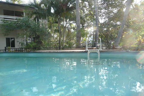 Beachside Holiday Units - Surfers Paradise Gold Coast 2