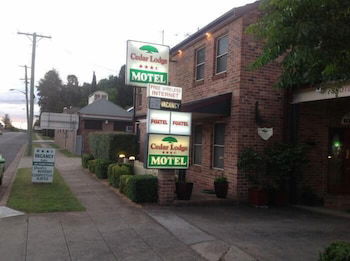 Cedar Lodge Motel - Surfers Paradise Gold Coast 2