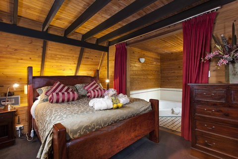 The Mouses House Rainforest Retreat - Surfers Paradise Gold Coast 1