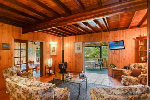 Peppertree Cottage - Surfers Paradise Gold Coast 3