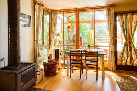 Arcadia Cottages - Surfers Paradise Gold Coast 3