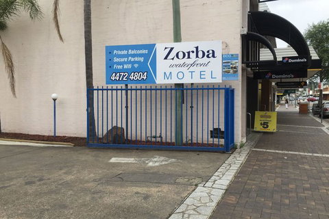 Zorba Motel - Surfers Paradise Gold Coast 7