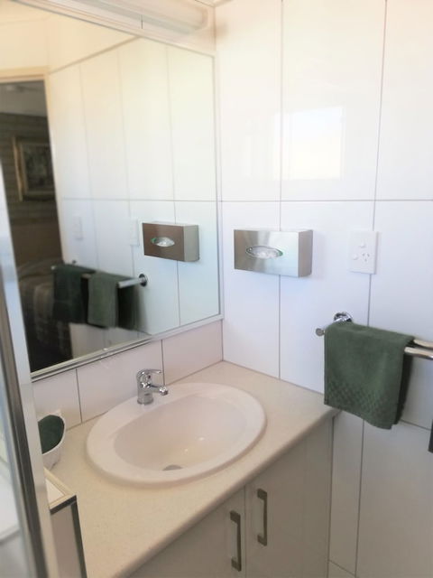 Macintyre Motor Inn - Surfers Paradise Gold Coast 5