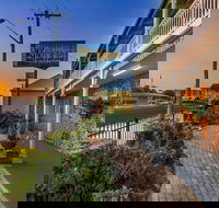 Richmond Motor Inn - Surfers Paradise Gold Coast